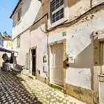 Appartement Whome Alfama Retreat Steps From Santa Luzia Viewpoint